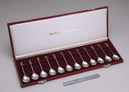 The Tichborne Celebrities - Replica set (12)